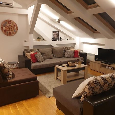 Sara Apartment ベオグラード エクステリア 写真